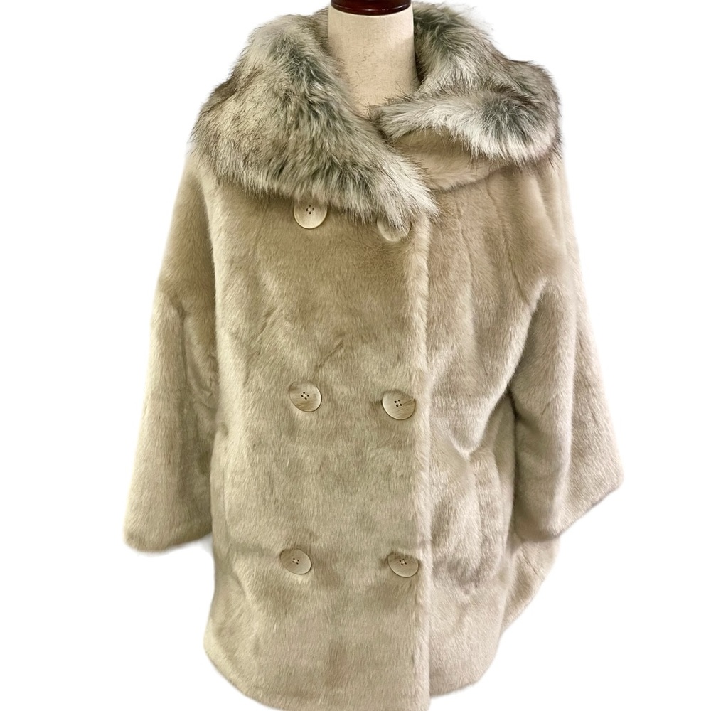 EMERSON FRY TUCKERNUCK Edie Faux Fur Coat New Without Tags - Picture 3 of 16